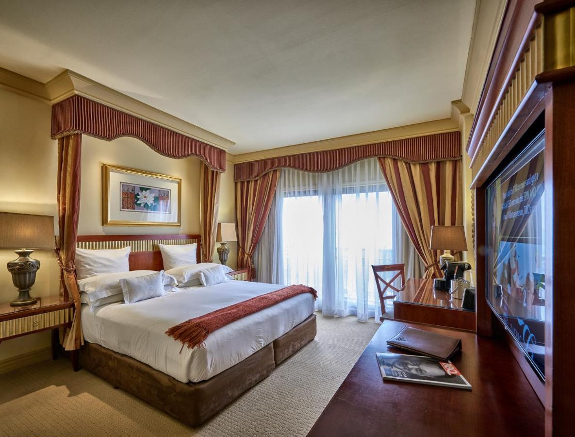 Peermont D'Oreale Grande At Emperors Palace Kempton Park Kültér fotó